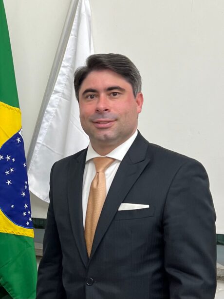 HENRIQUE VIANA PEREIRA